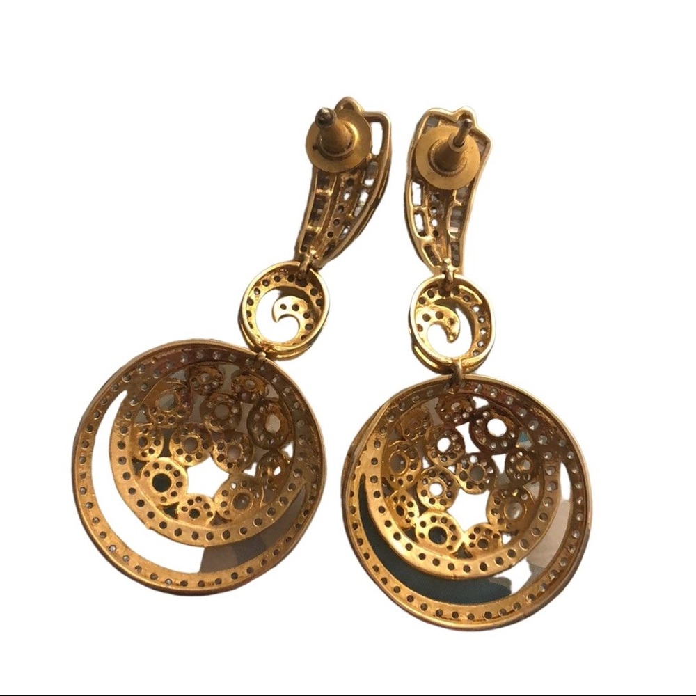 Stunning Earrings! - Picture 3 of 10